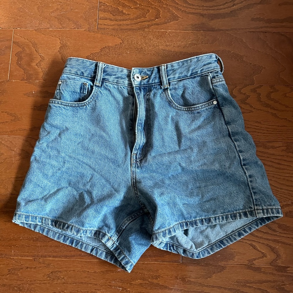 Zara High-Waist Denim Shorts in Light Blue